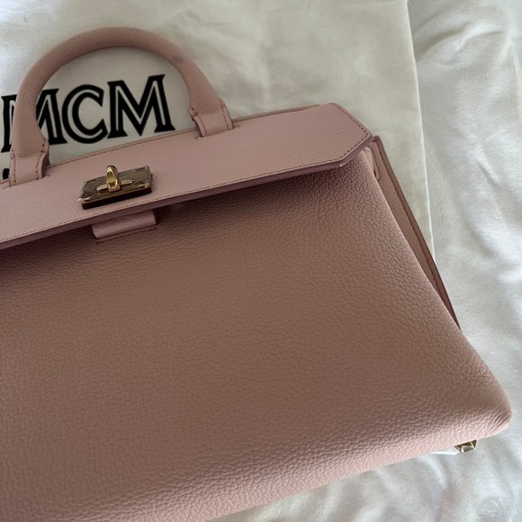 MCM Milla Leather Backpack Light Pink Leather Bag - Picture 13 of 14